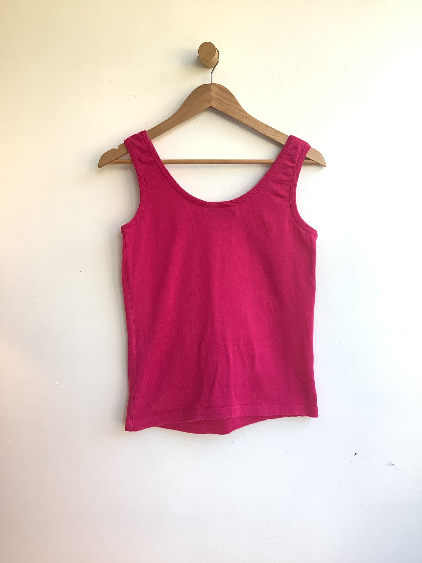 Magenta tank top SS1