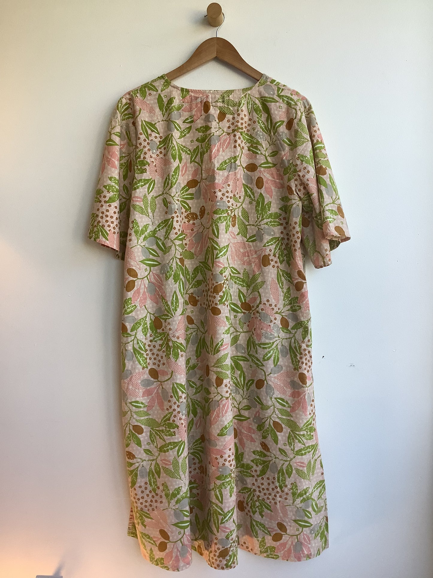 Pink and green leafy patterned tunic SS2-3