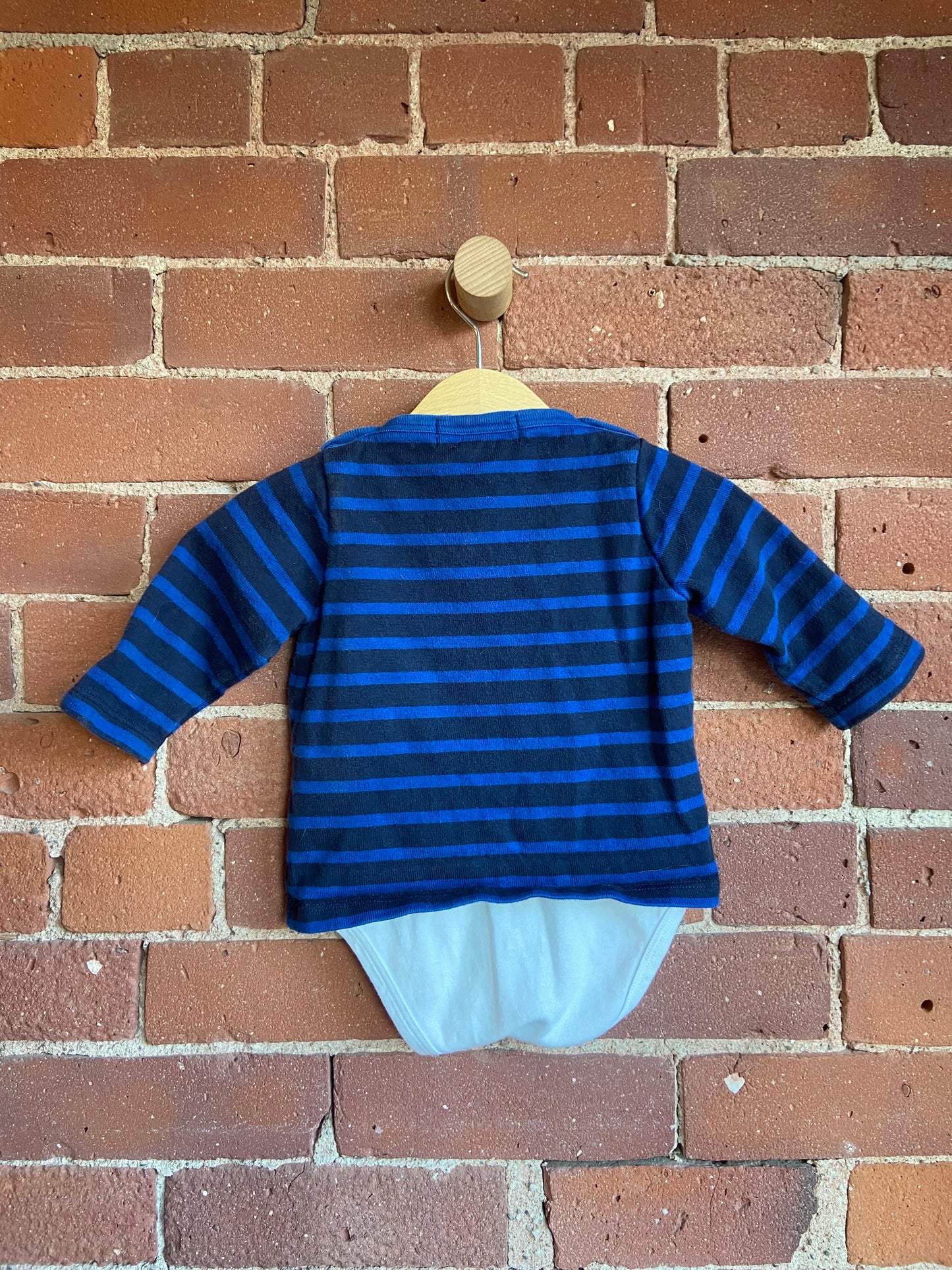 Little. Ones sailor top sz 6 mo (4,4)