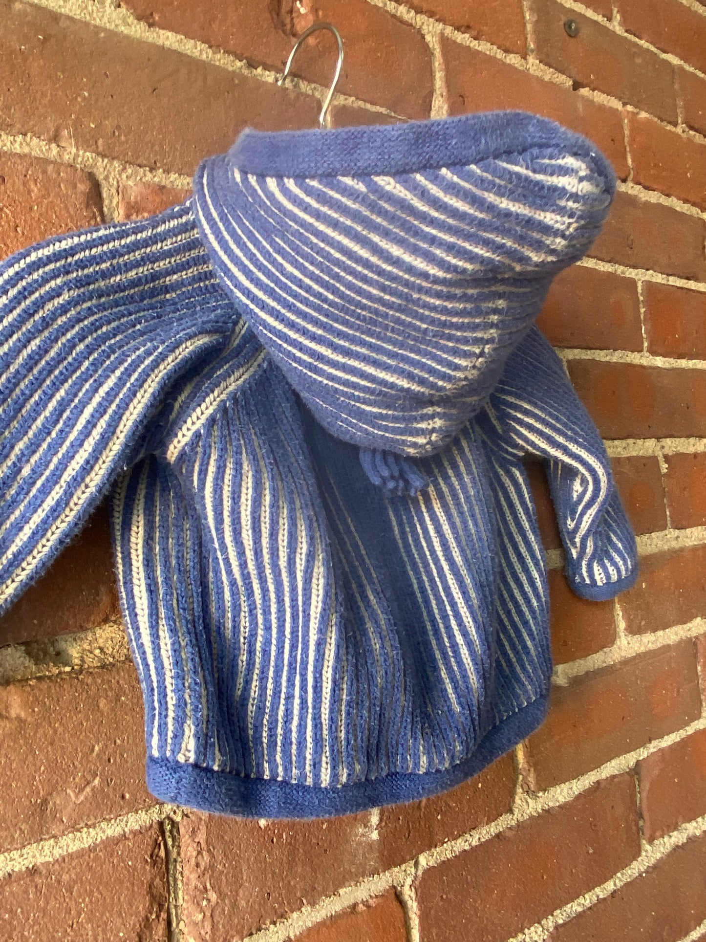 Little. Ones hanna anderson sweater zip-up sz 6-8 mo (2,10)