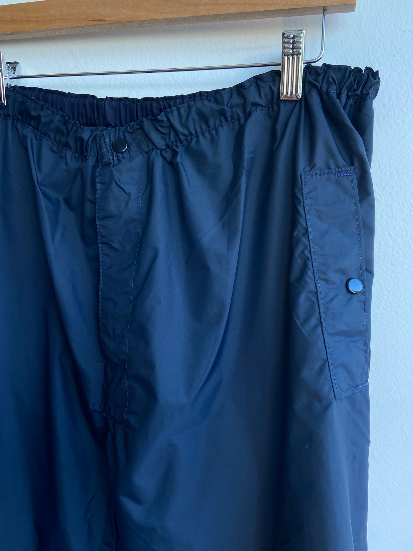 Navy windbreaker pants SS 1-3