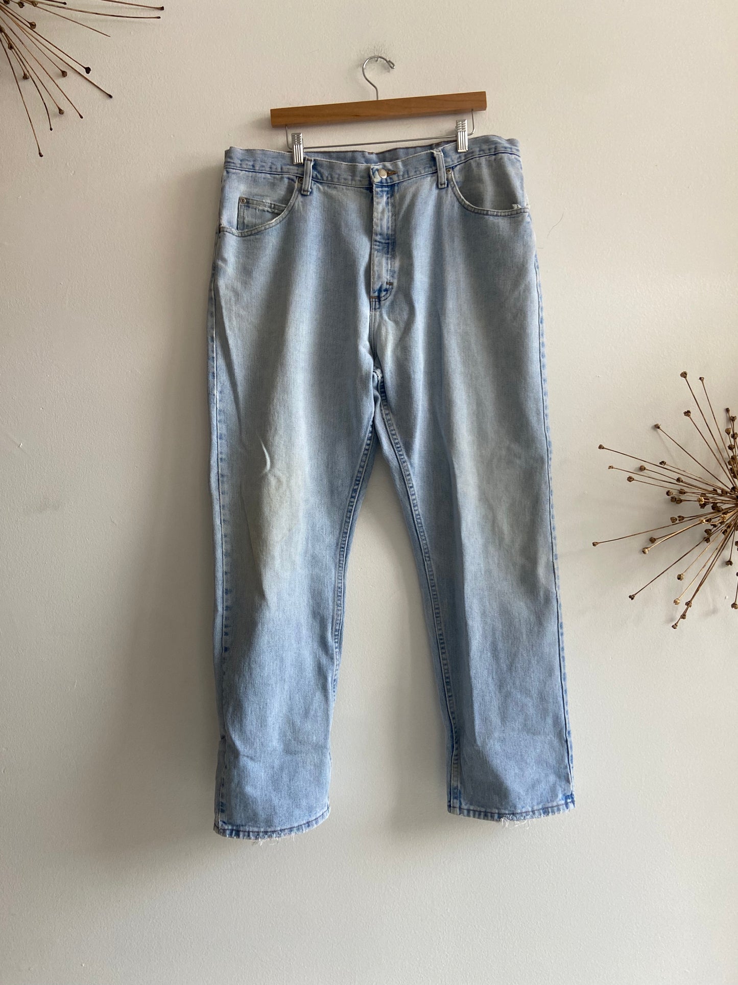 Wrangler light wash denim SS 3