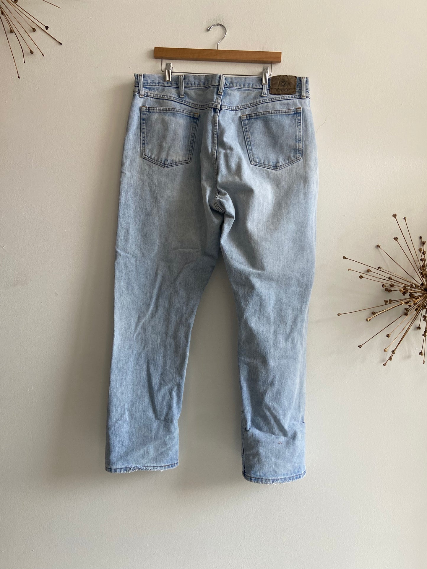 Wrangler light wash denim SS 3