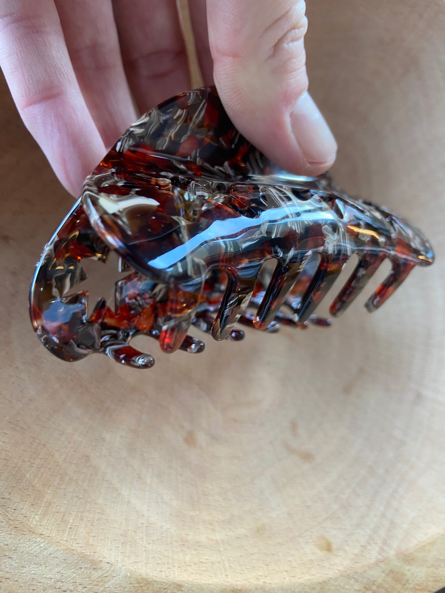Hollow star claw clip