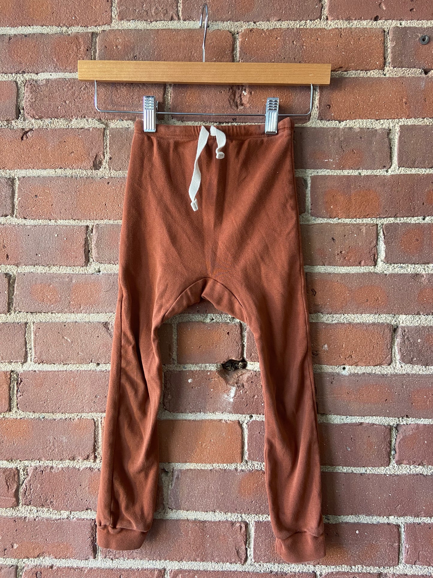 Little. Ones cotton Mabo brown leggings 2yr