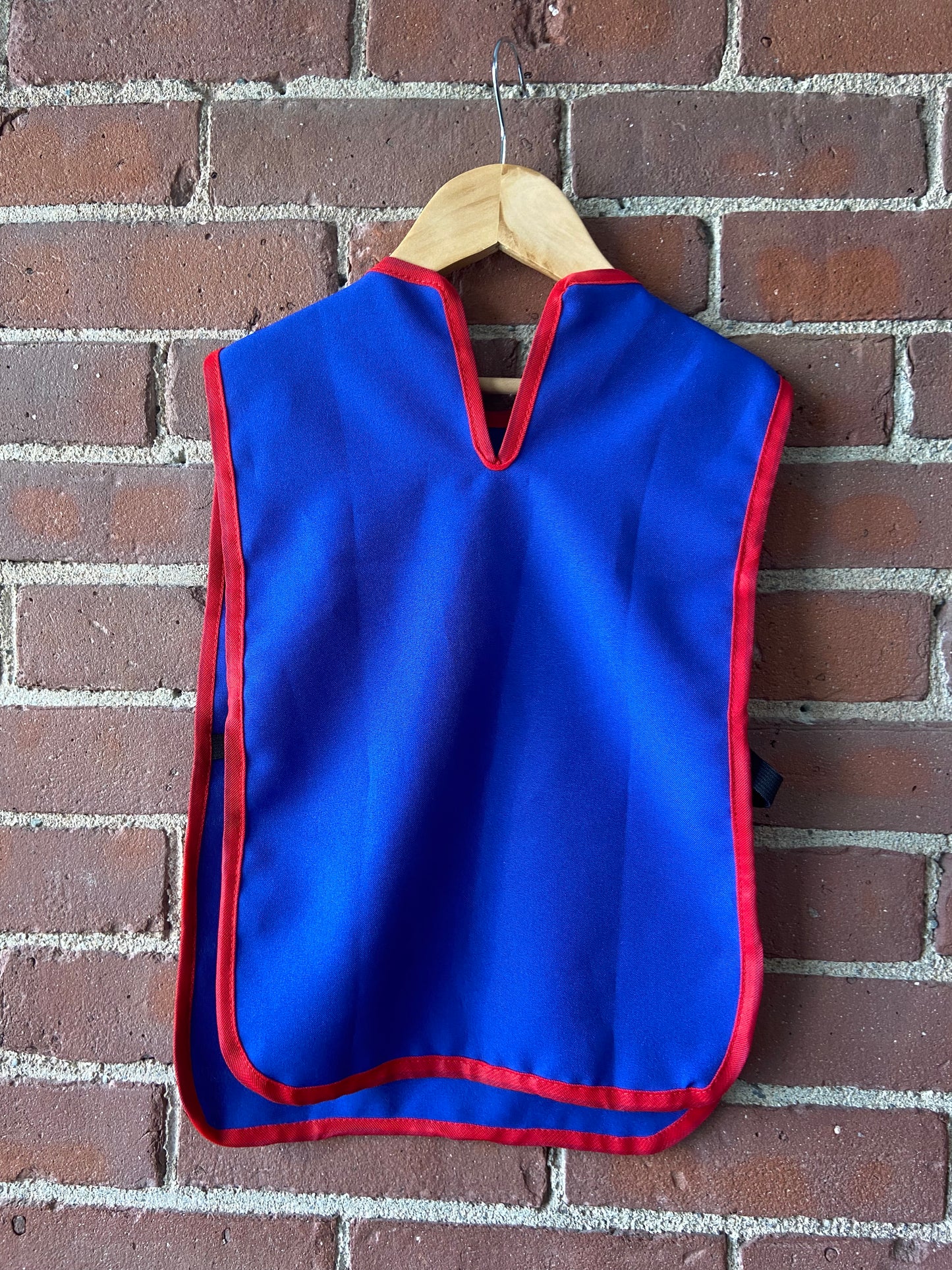Little. Ones Kalid medieval play vest (3,9)