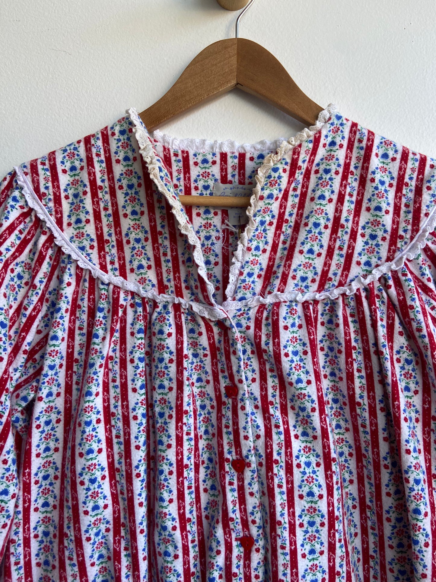 Flannel blue and red night gown SS 1-2