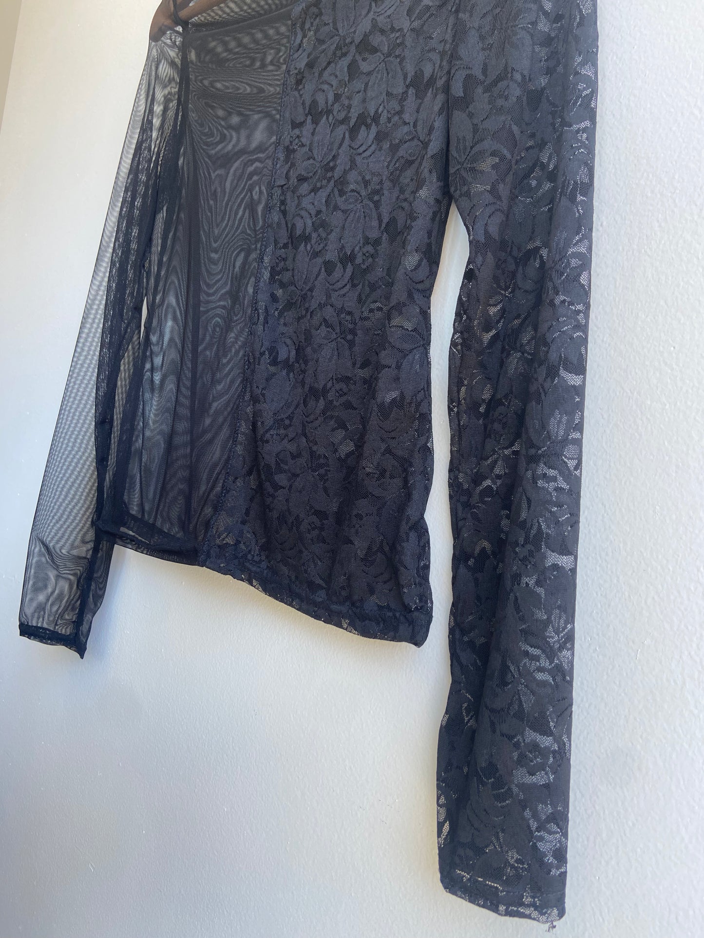 Elyse On Mars Half Lace Top SS 1-3