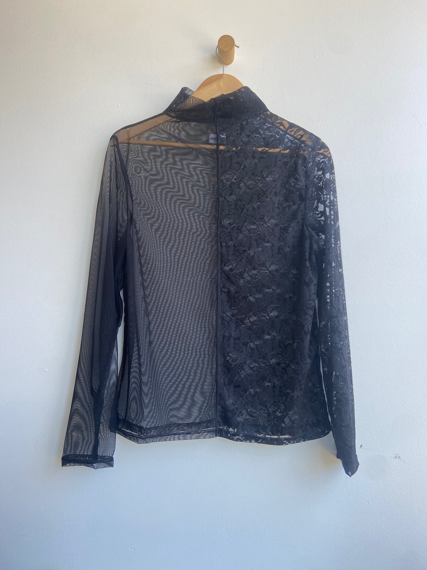 Elyse On Mars Half Lace Top SS 1-3
