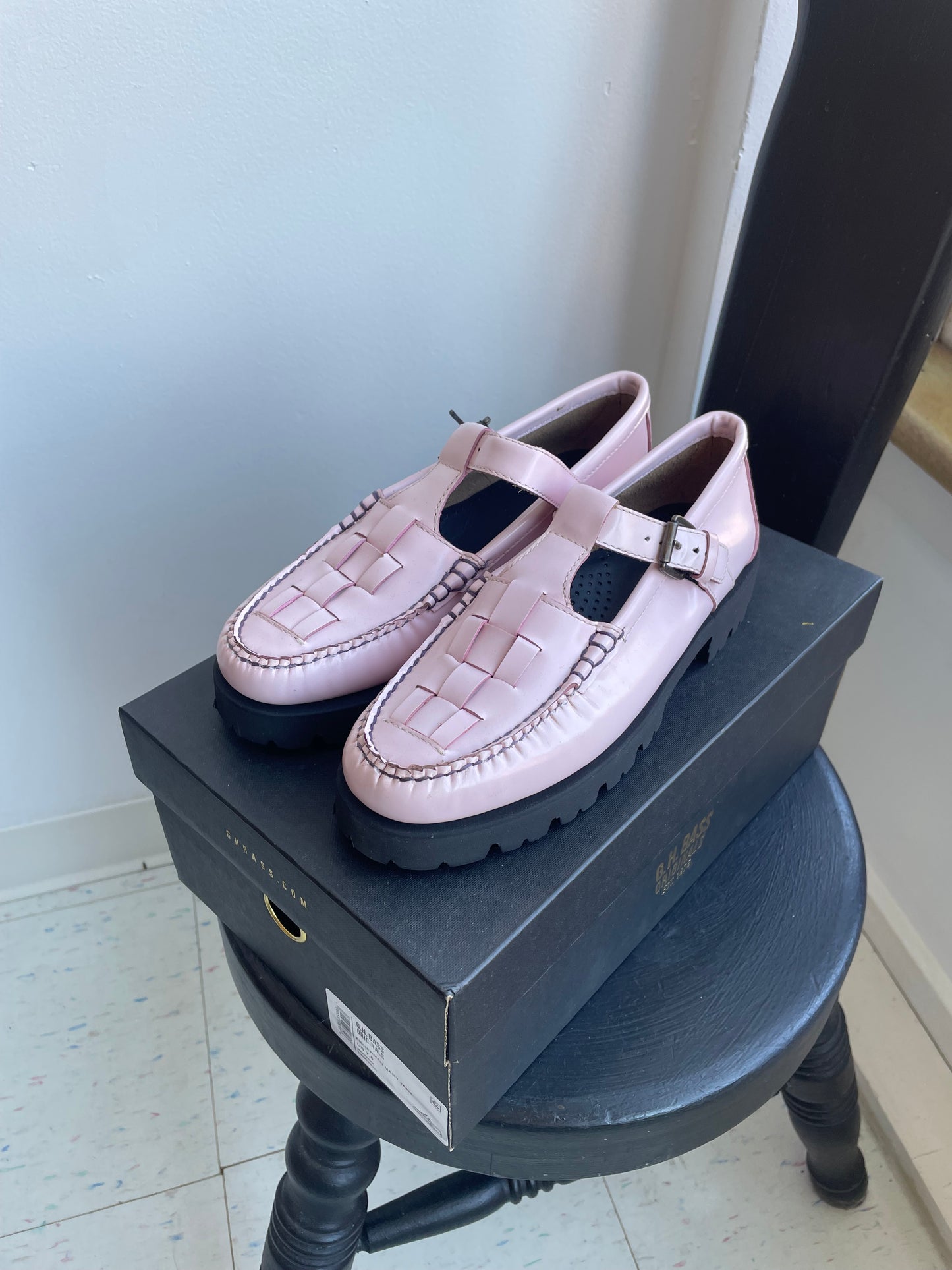 Light Pink Fisherman Mary Jane’s