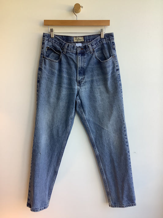 L.L. Bean classic fit jeans SS1-2