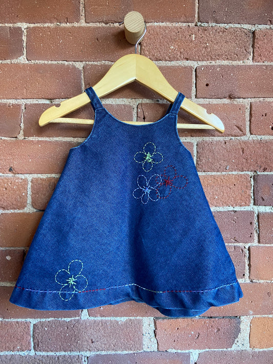 Little.Ones denim jumper with flower sz 3-6mo (4,3)