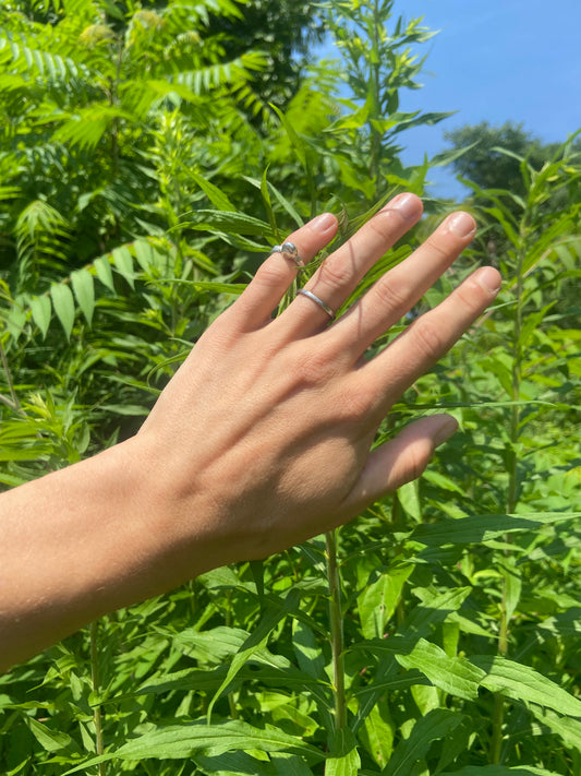 Em Rooney Pinky Knuckle Rings