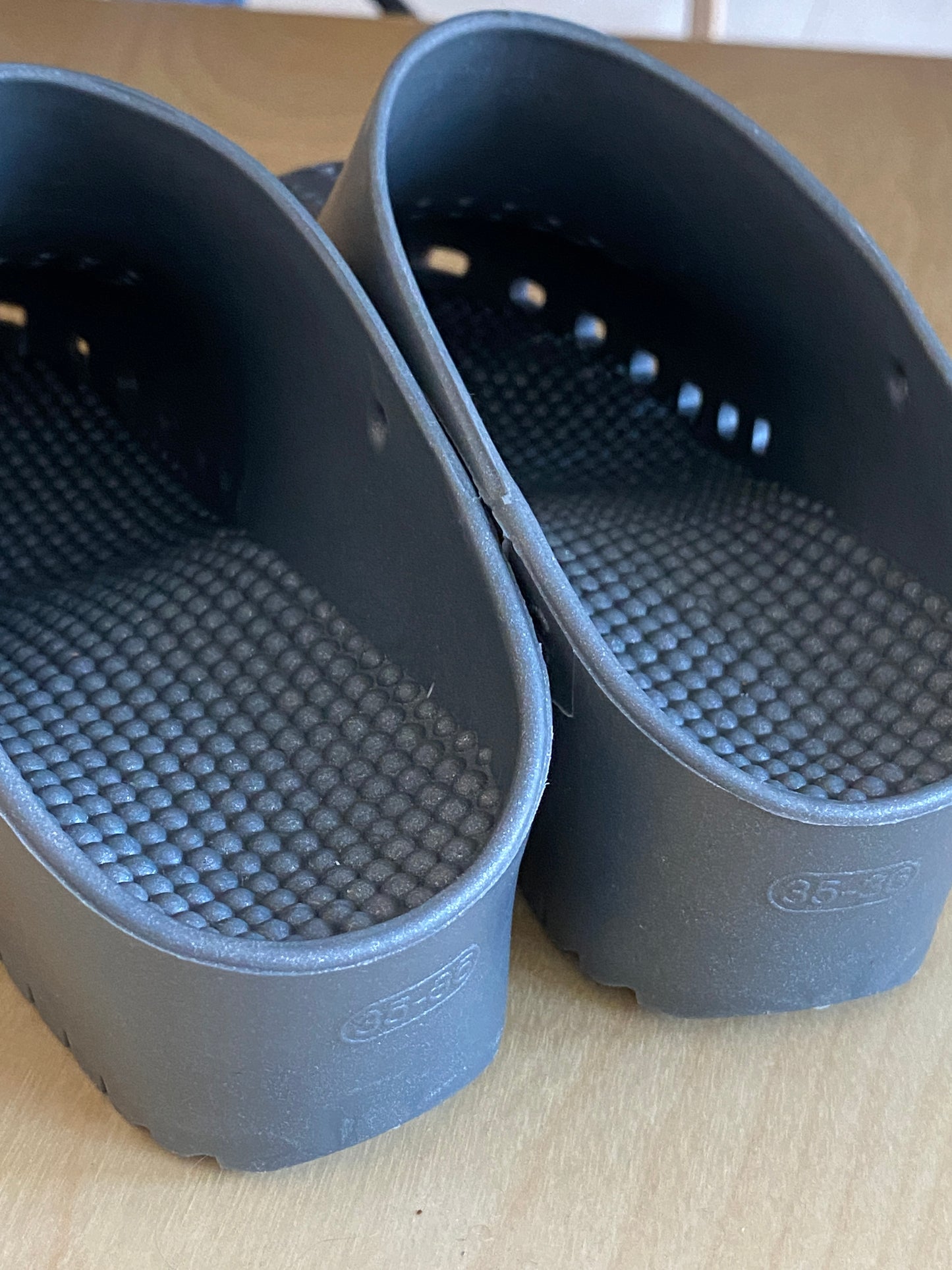 Calzuro classic clogs