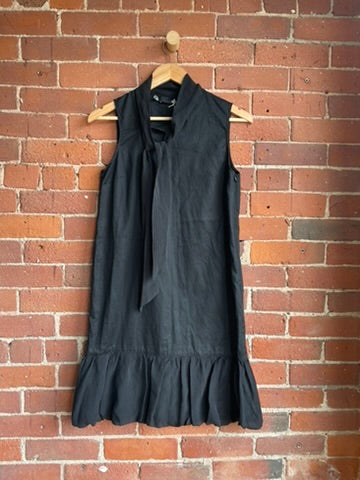 Love, Moschino Little Black Dress SS1