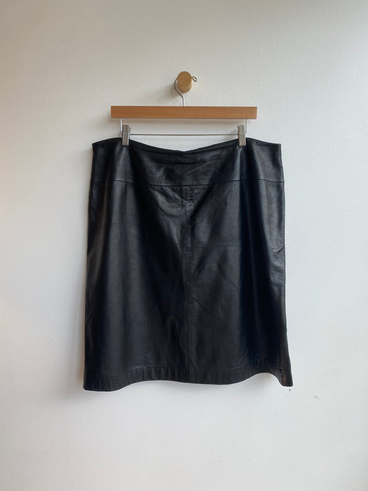 Black Leather Mini SS3