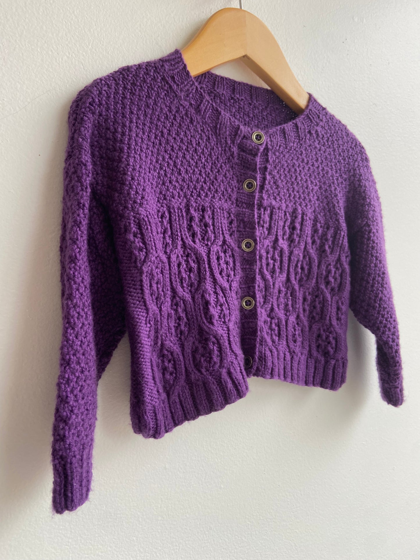 Hand-knit sweater sz 2/4