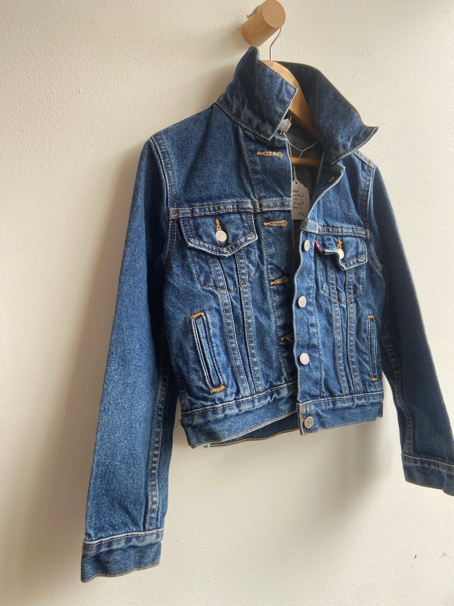 Little ones Levis denim jacket sz 6-10