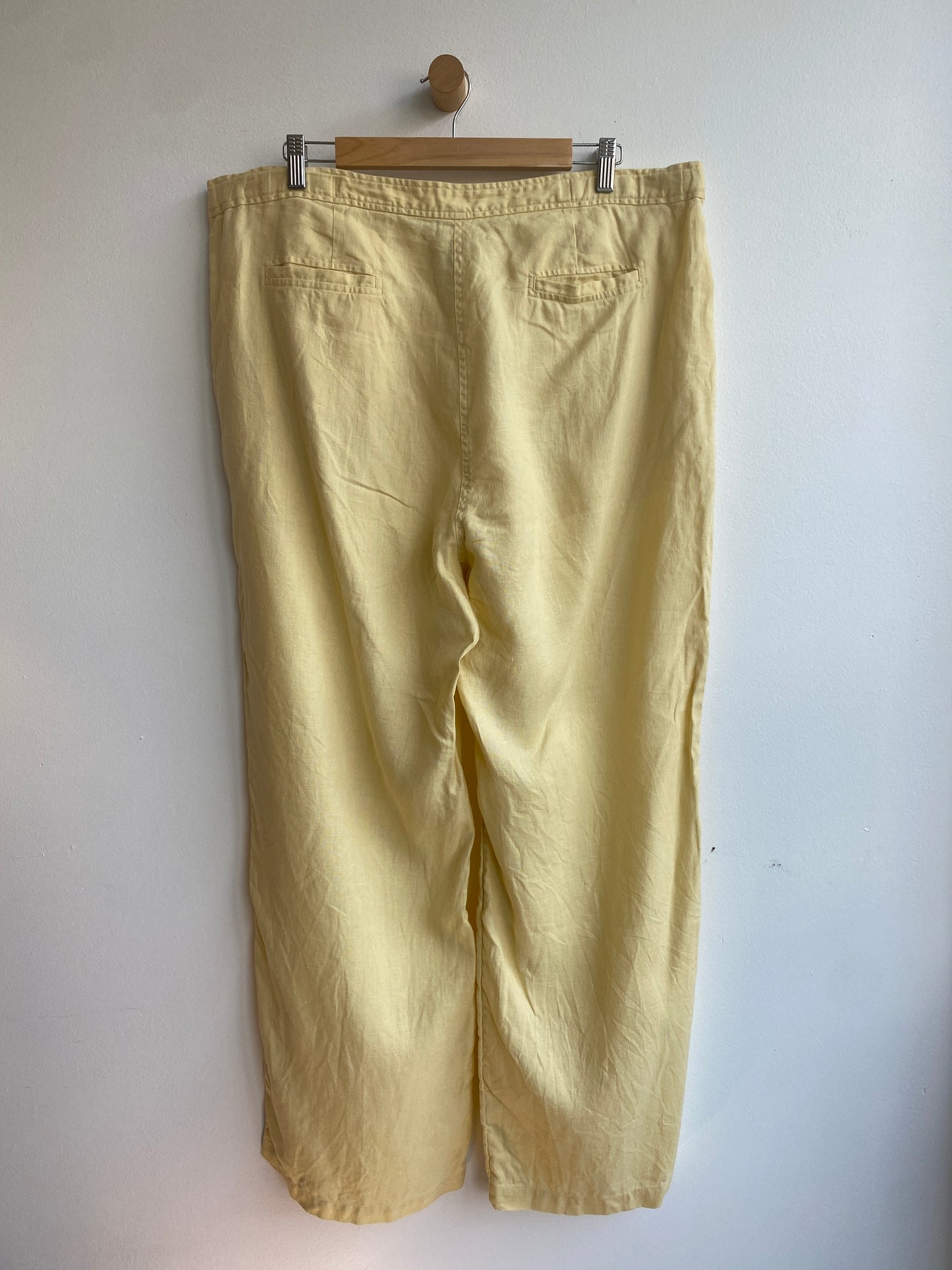 Yellow linen slacks SS3