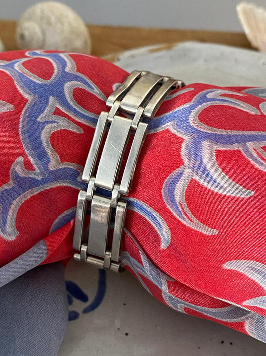 Silver link bracelet