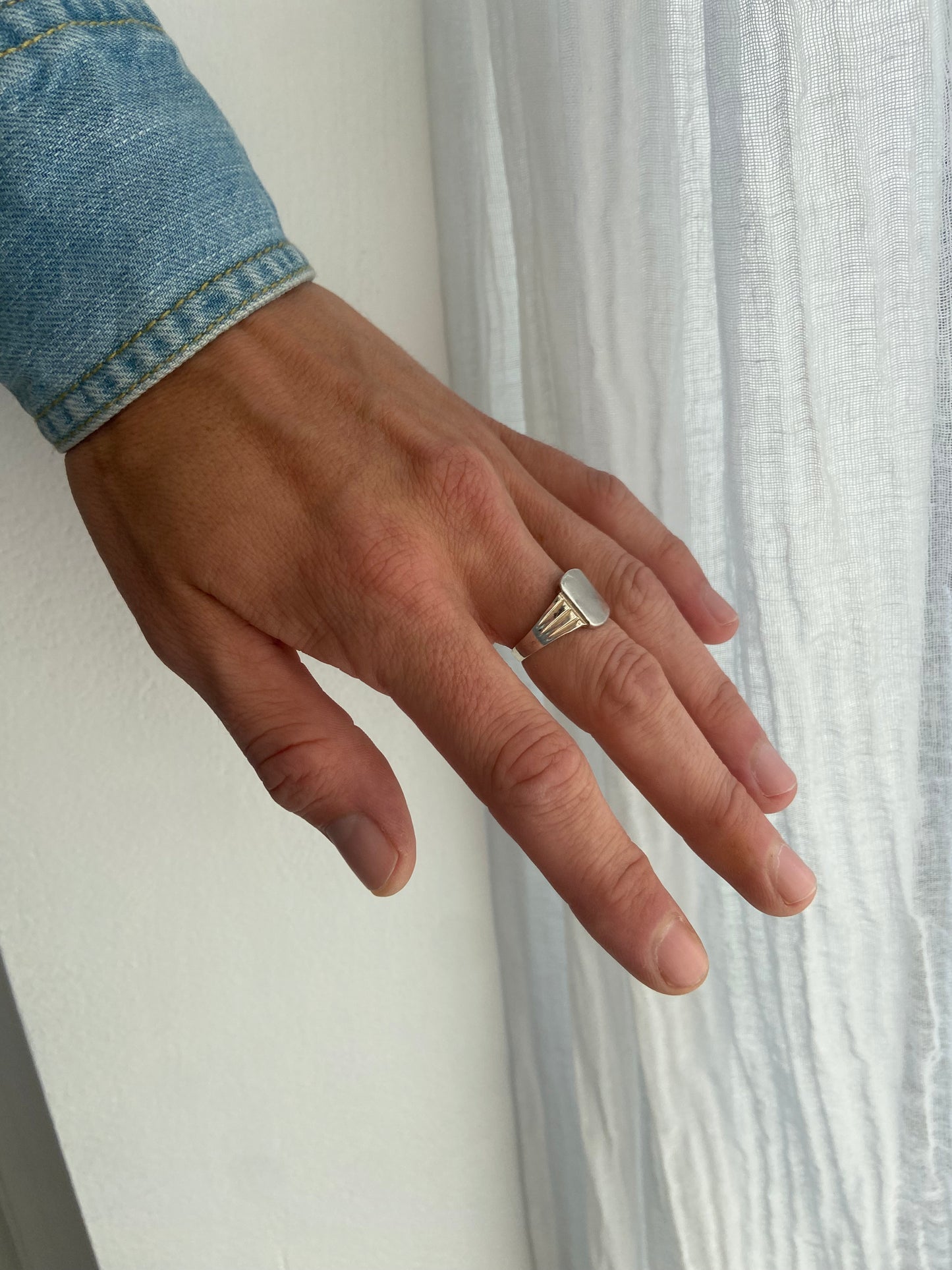 Sterling silver signet ring SS 8