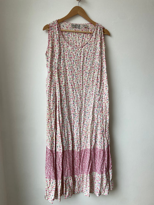 Pink and white floral dress SS 3