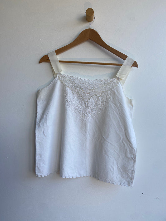 White linen tank with ribbon straps SS 1-2