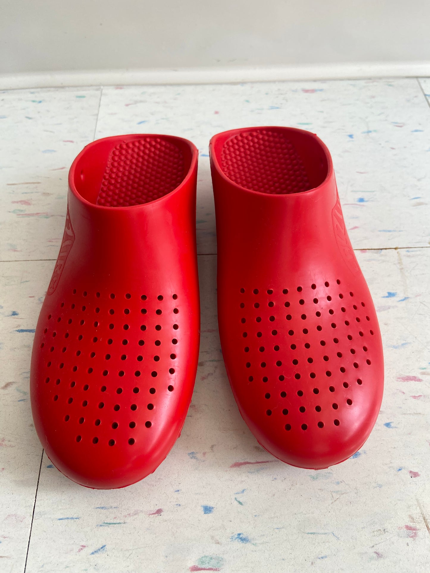 Calzuro Clog Red