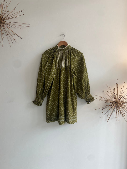 Olive Doen dress SS1