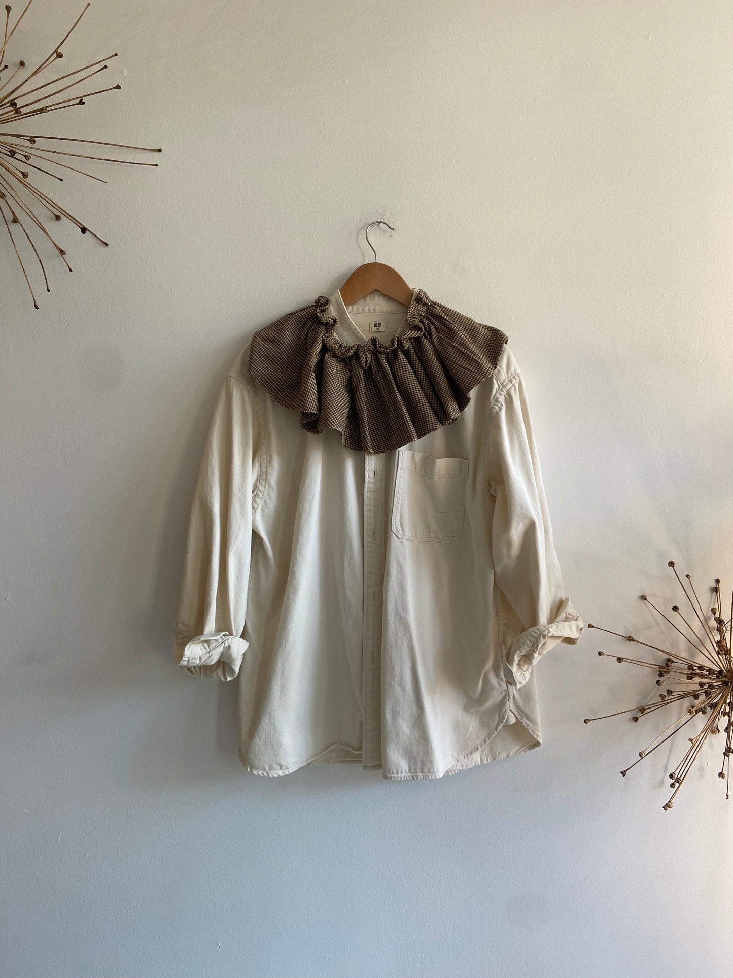 Archive Craft Ruffle Collar