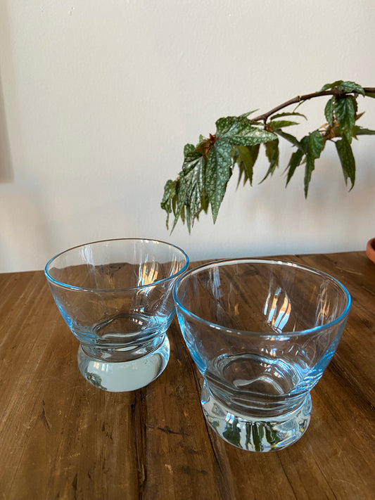 Set of 2 blue glasses