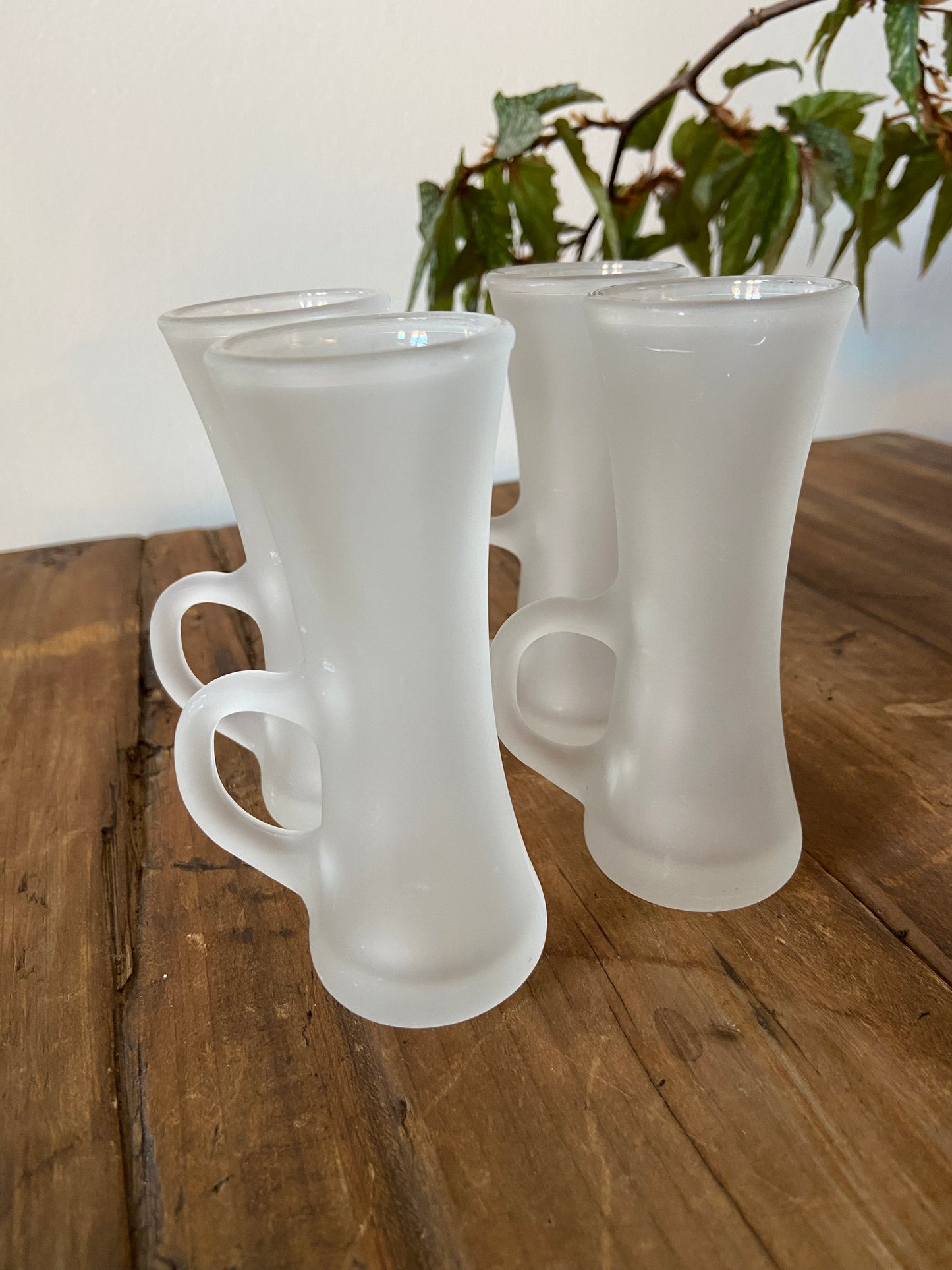 Set of 4 frosted glasses