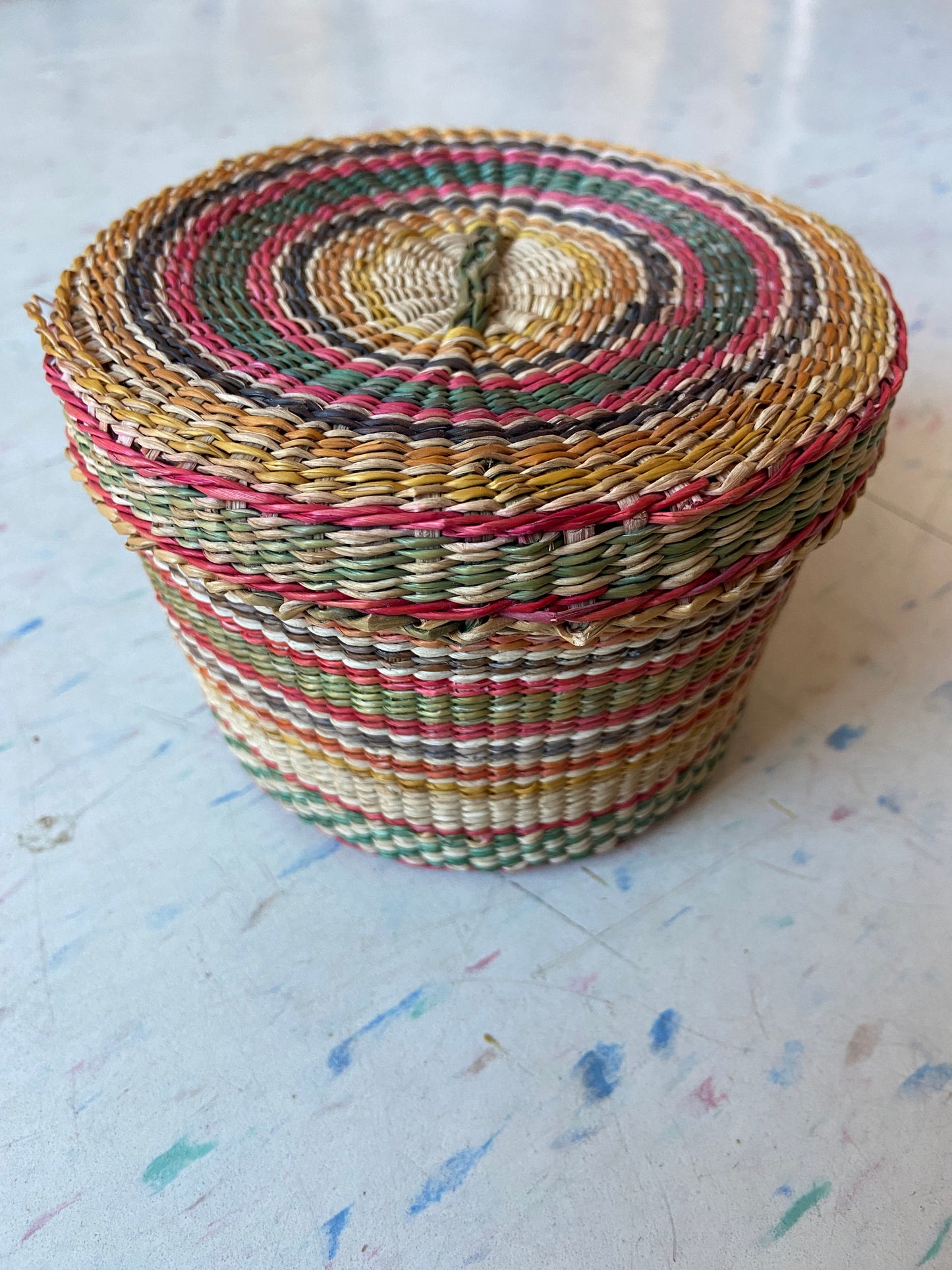 Set of 2 woven baskets