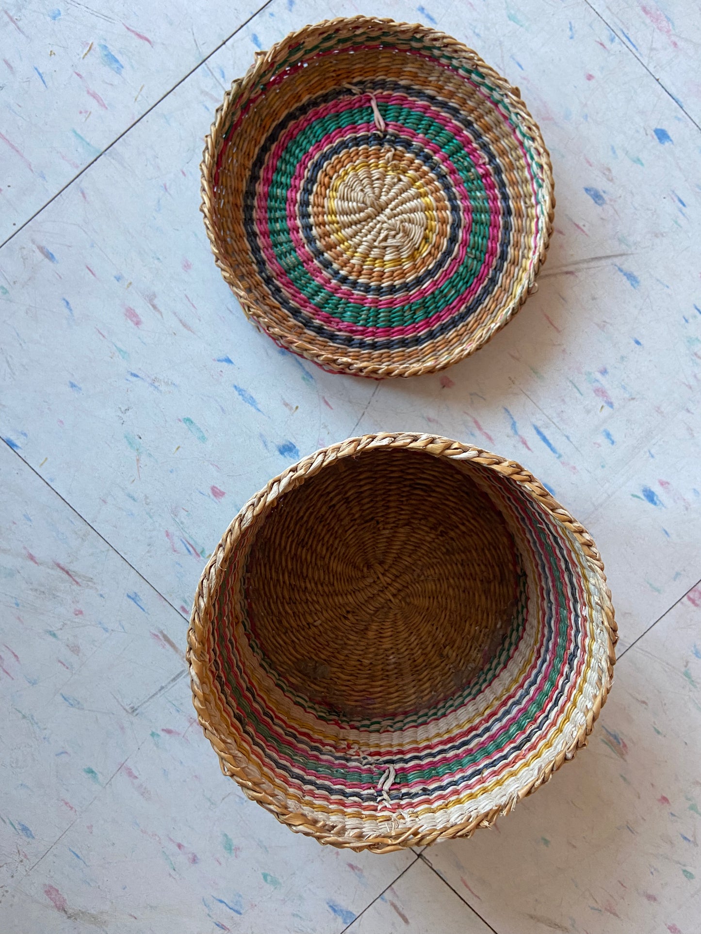 Set of 2 woven baskets