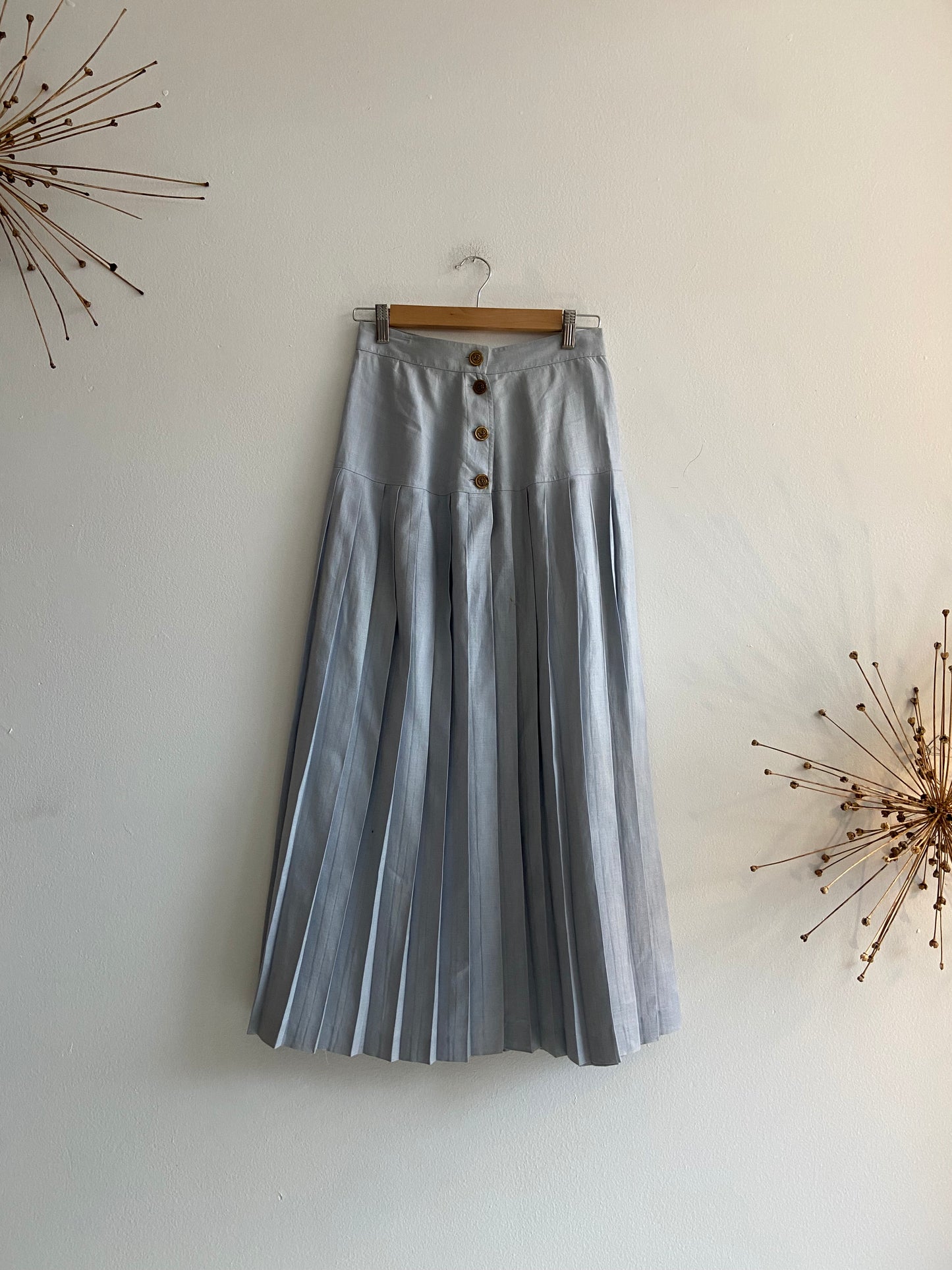 Light blue pleated button skirt SS 1