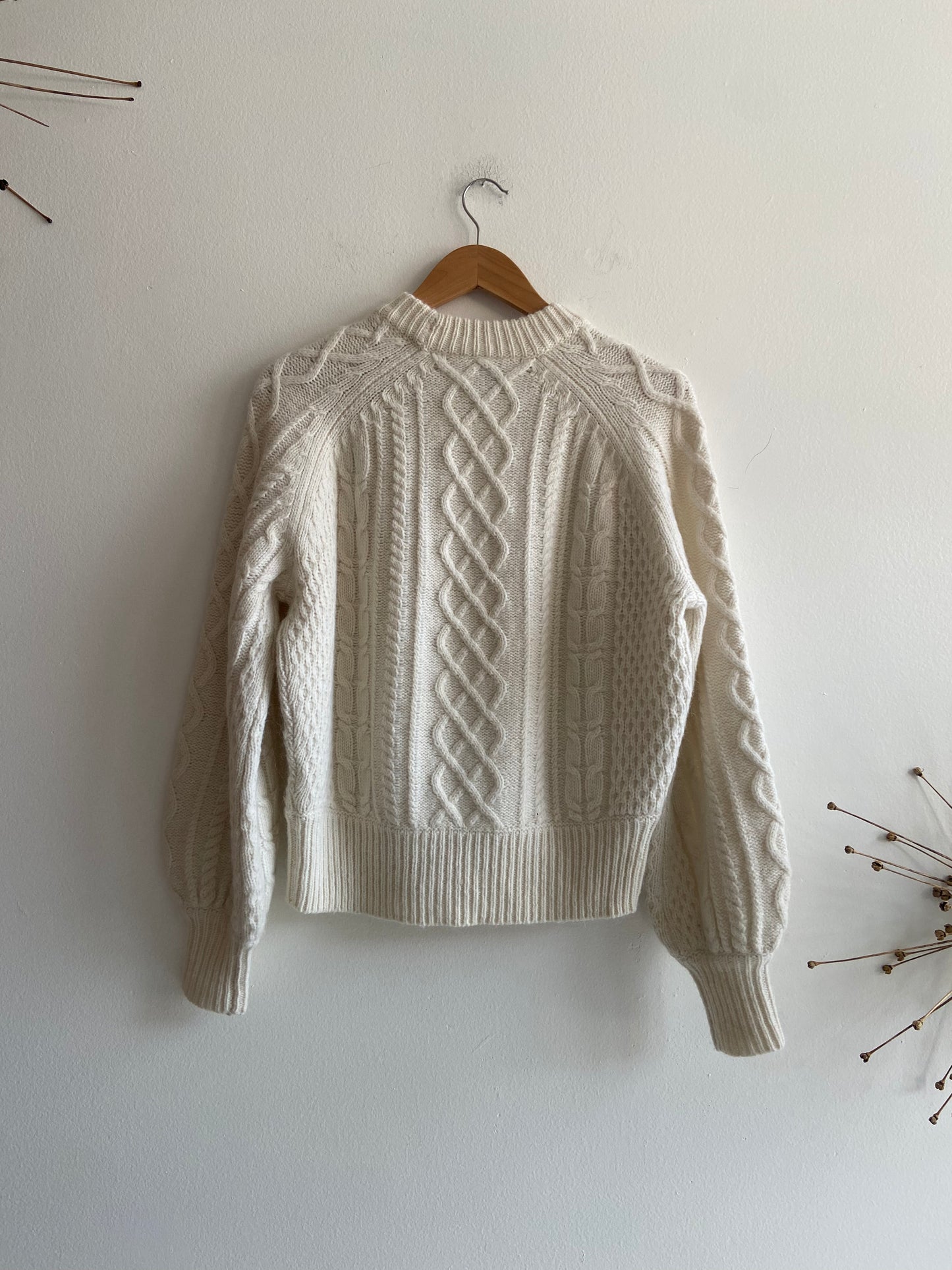 White wool mohair cable knit sweater SS 1-2