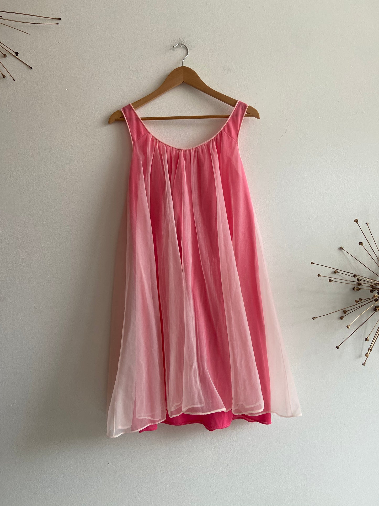 Vintage pink trapeze dress SS 1-2