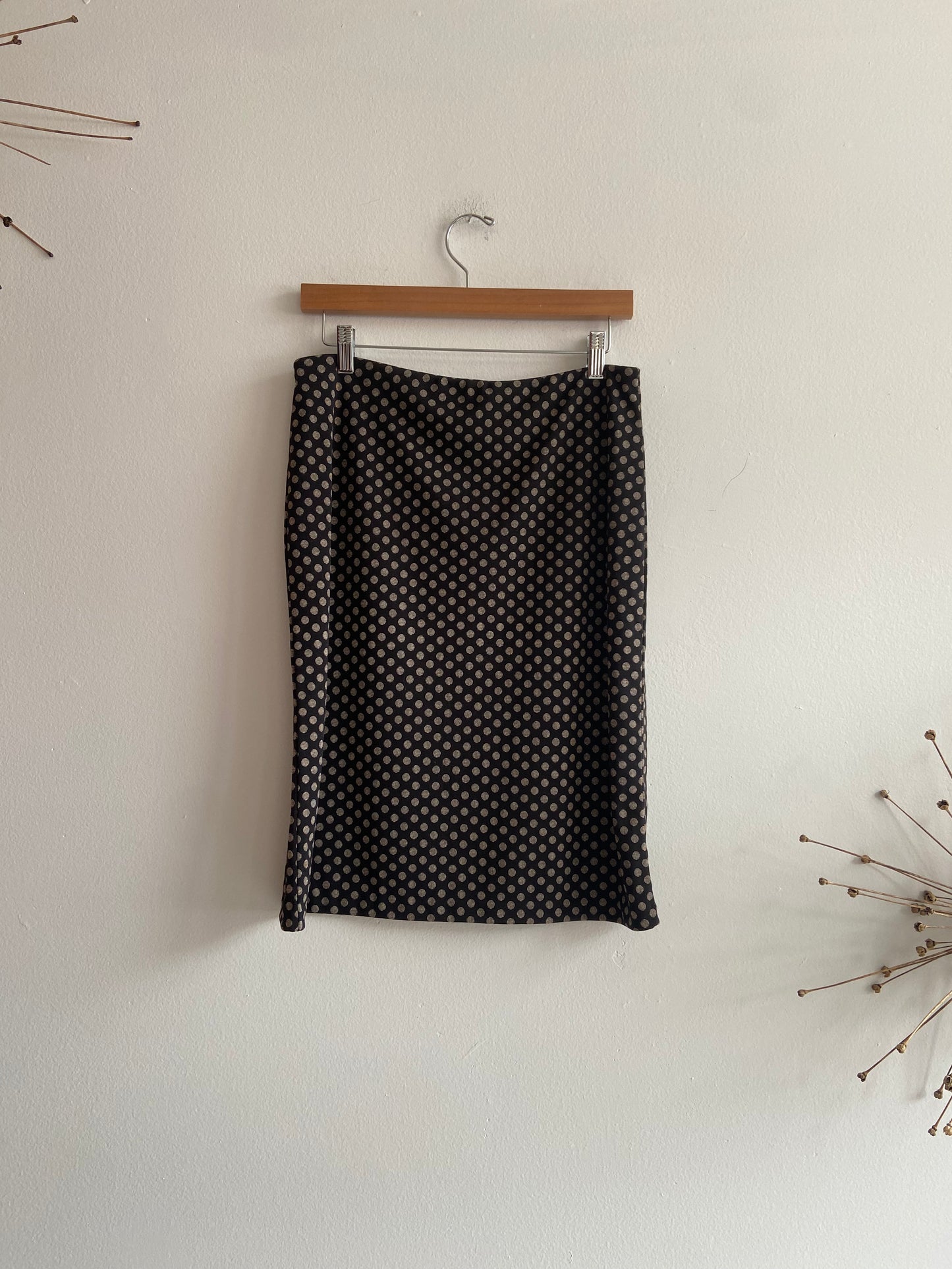 Vintage DNKY black and white dots skirt SS 1-2