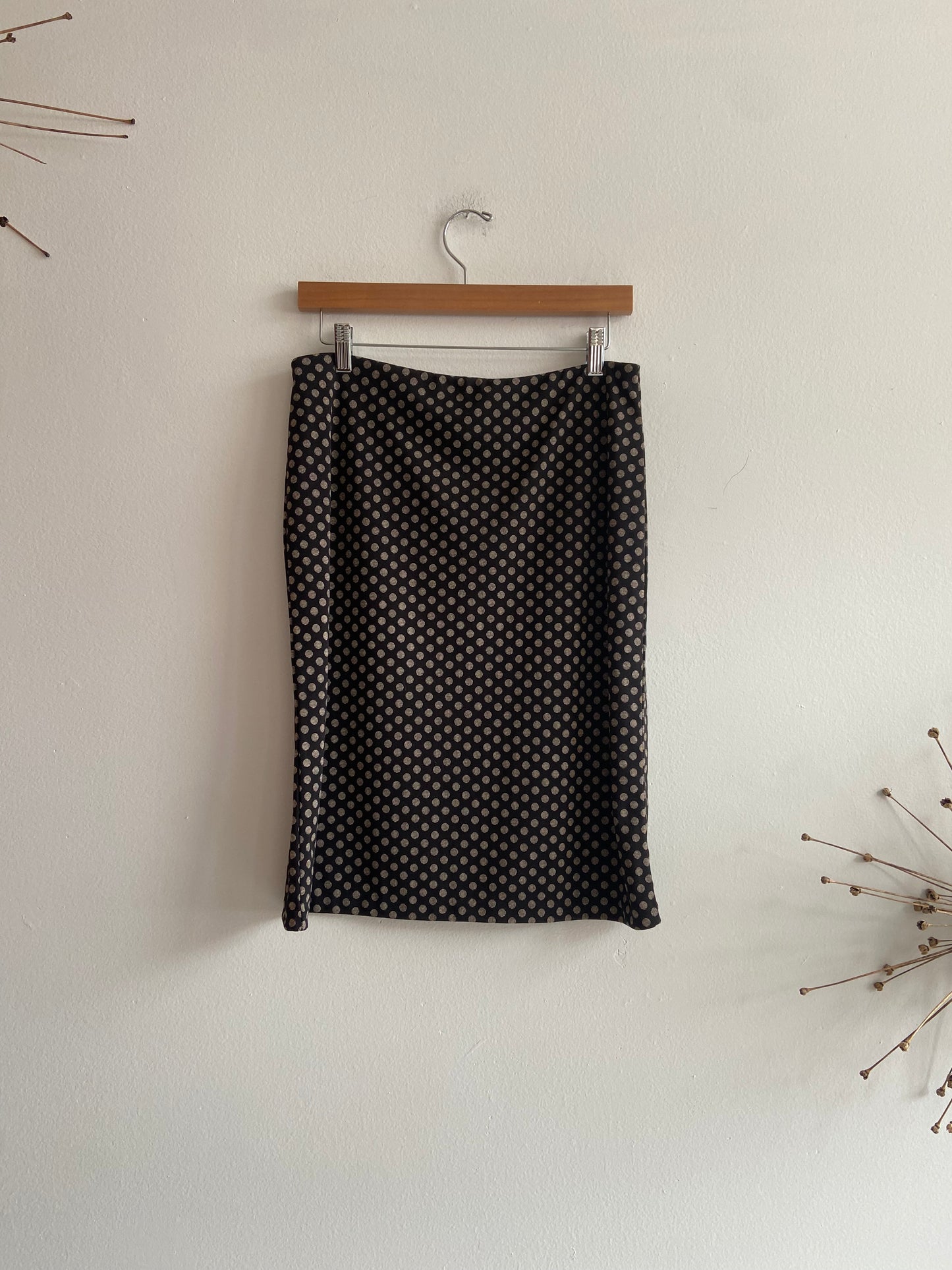 Vintage DNKY black and white dots skirt SS 1-2