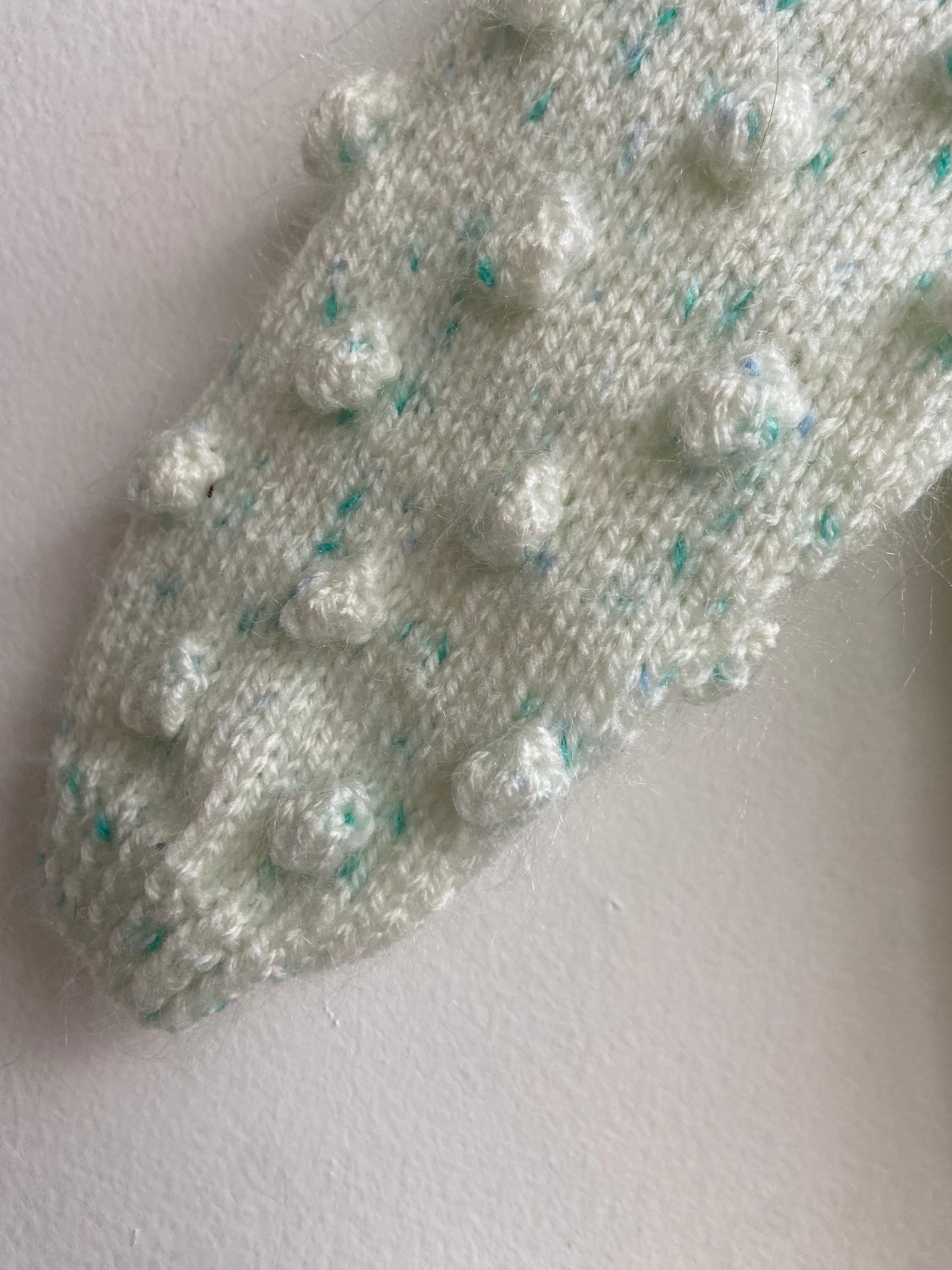 Little. Ones Popcorn sweater sz 12 mo (4,1)