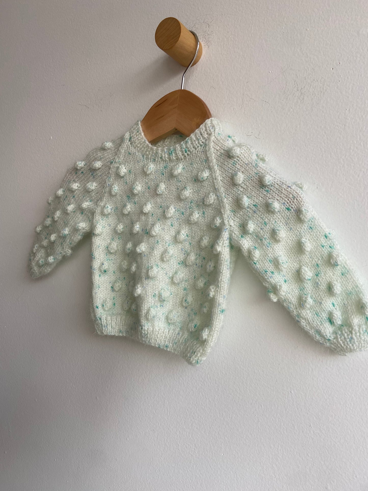 Little. Ones Popcorn sweater sz 12 mo (4,1)