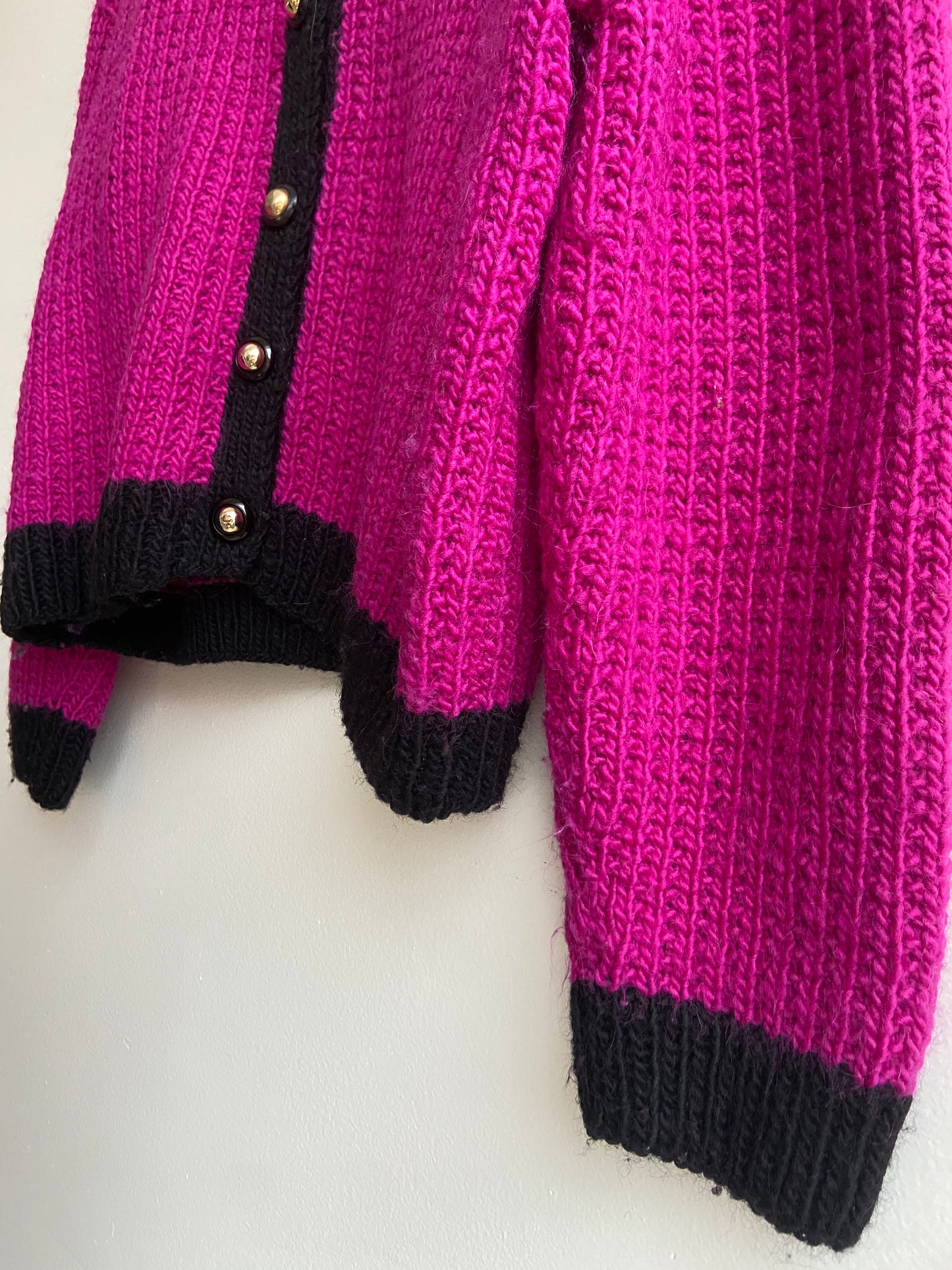 Hand-knit wool magenta cardigan SS 1-2