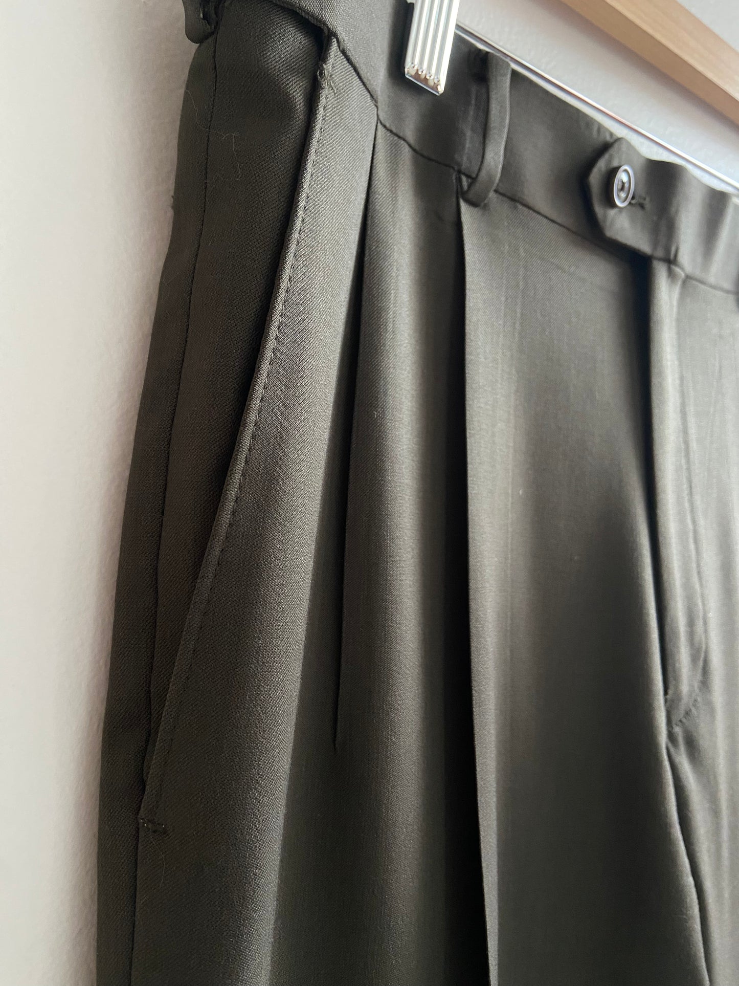 Wool dress trousers grey green SS 1-2