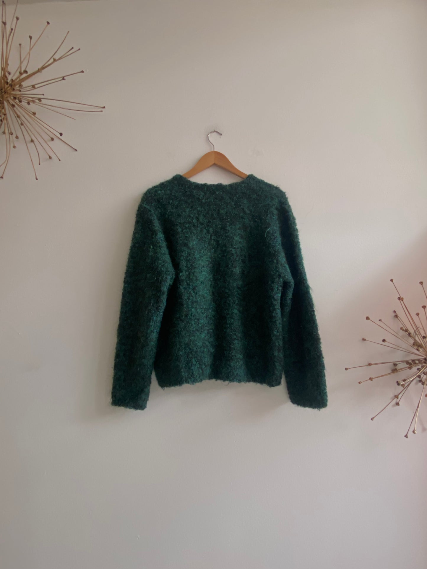 Fuzzy forest green sweater SS 1-2