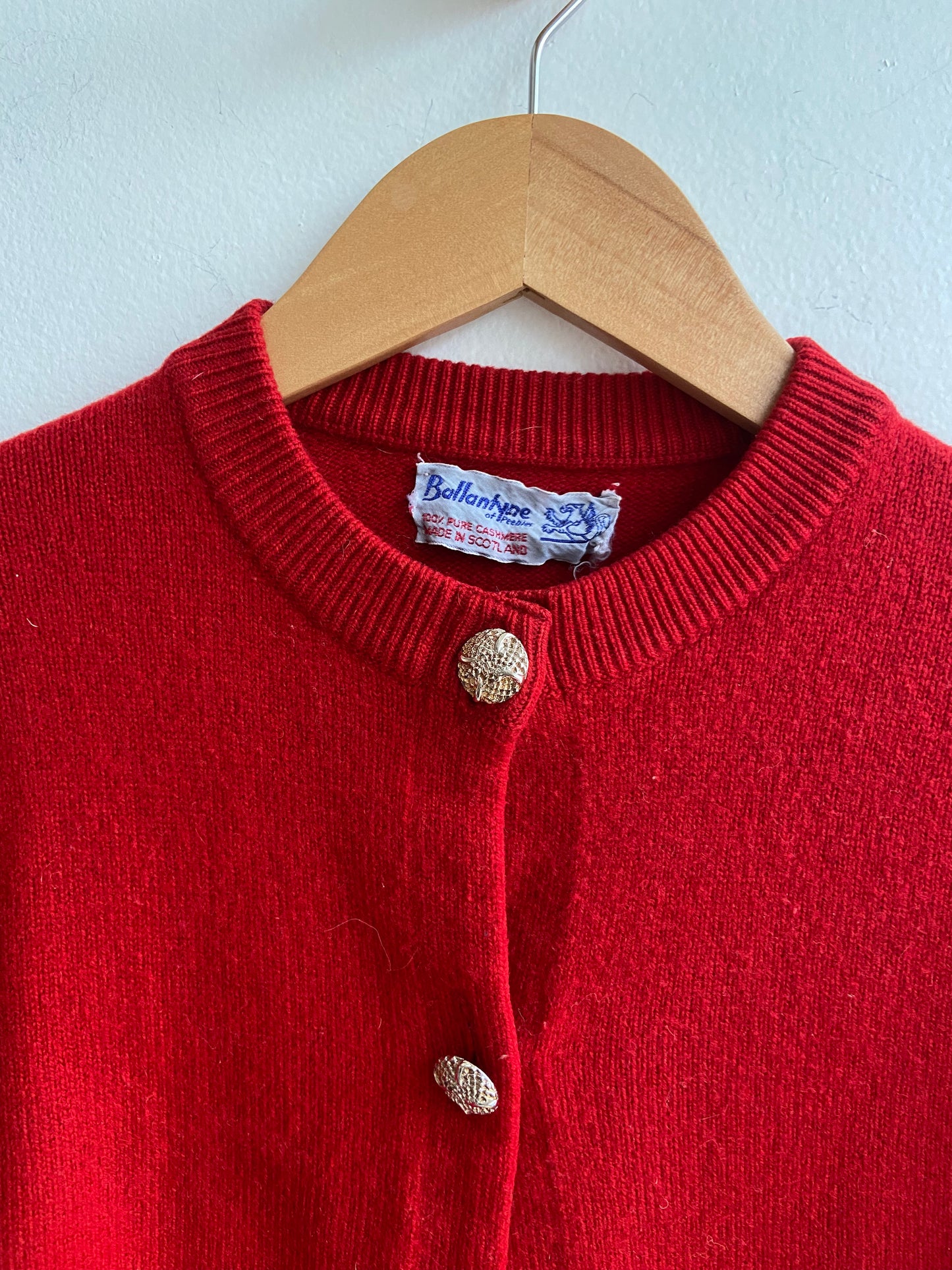Little. Ones vintage Scottish cashmere cardi sz 10-14