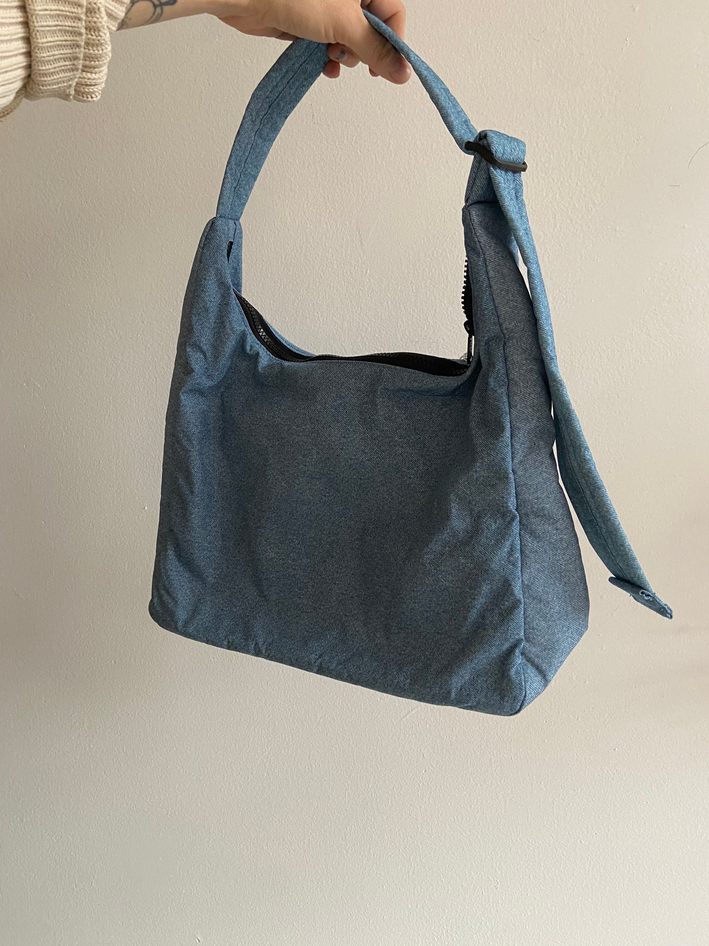 Baggu nylon shoulder bag digital denim