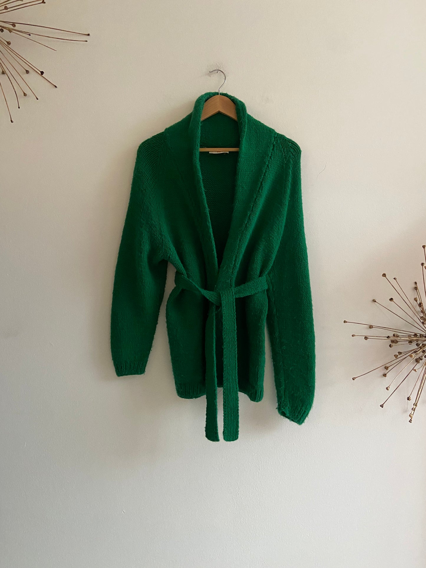 Hand knit wool grass green sweater SS 1-2