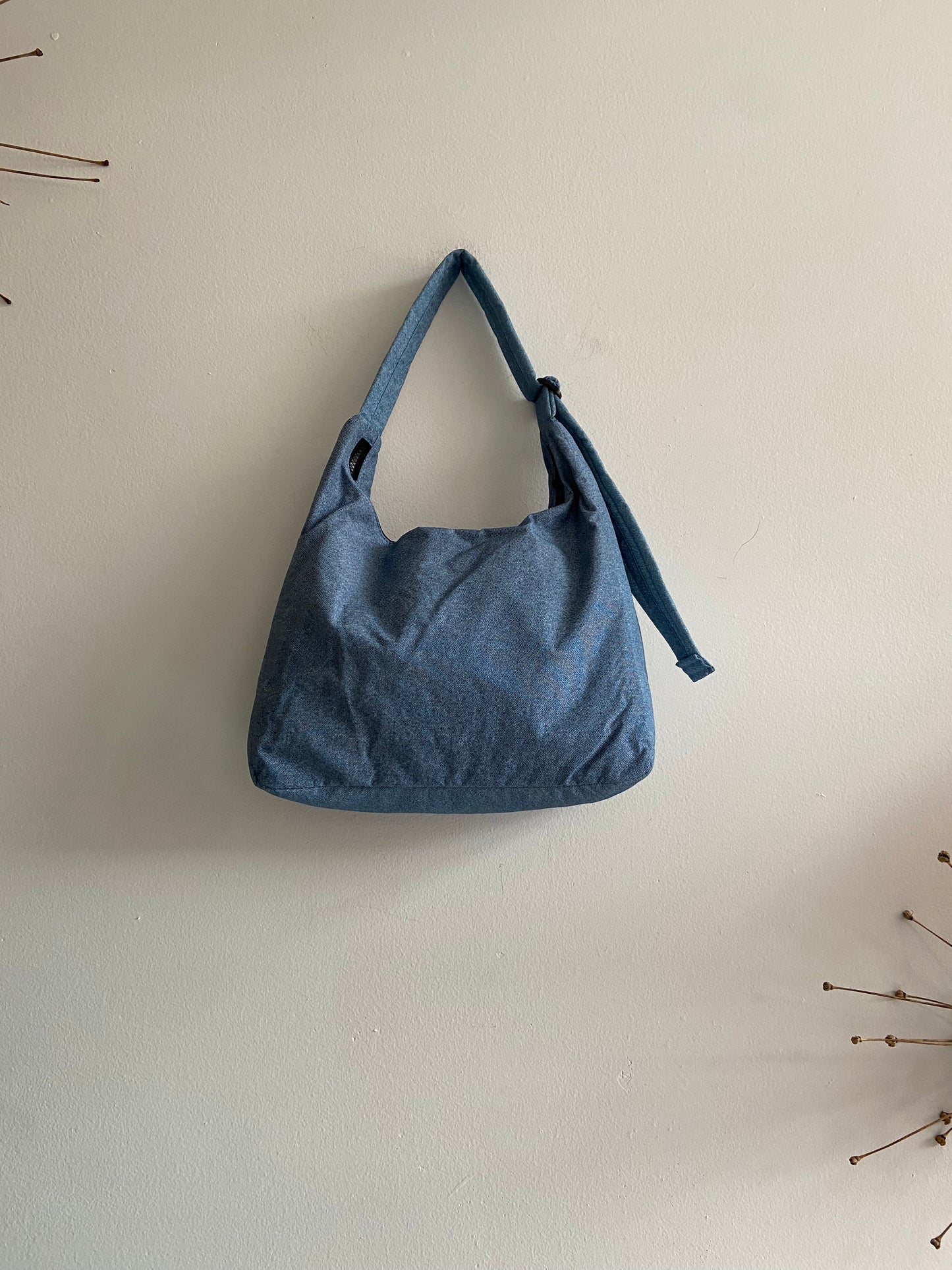 Baggu nylon shoulder bag digital denim