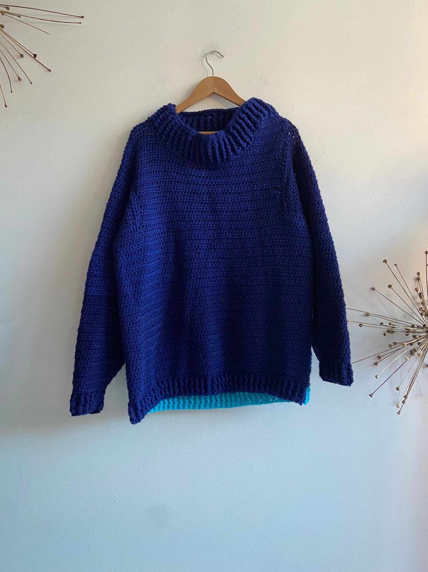 Blues color-block crochet sweater SS 1-3