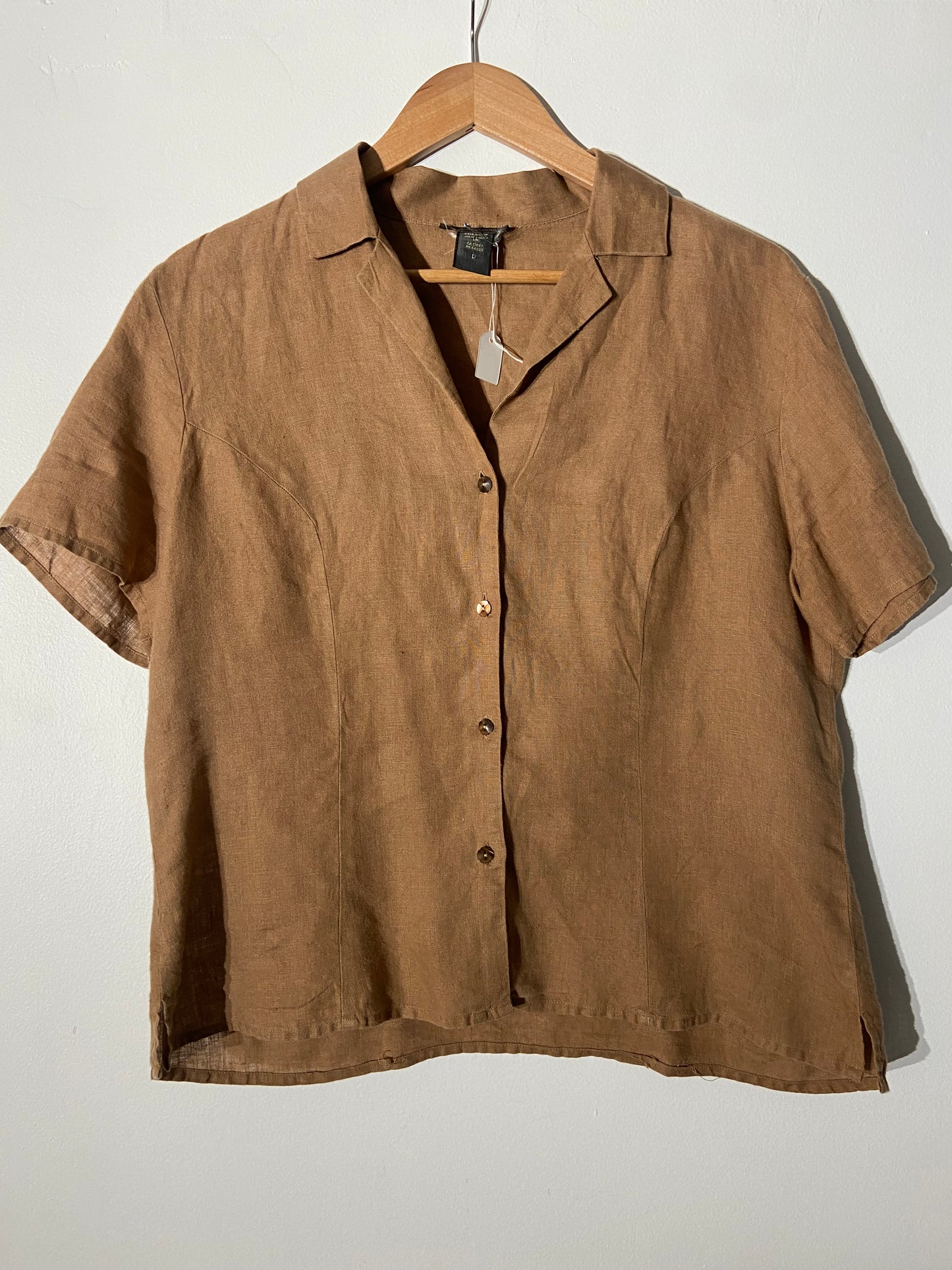 Tan brown linen short-sleeve button-up SS 1